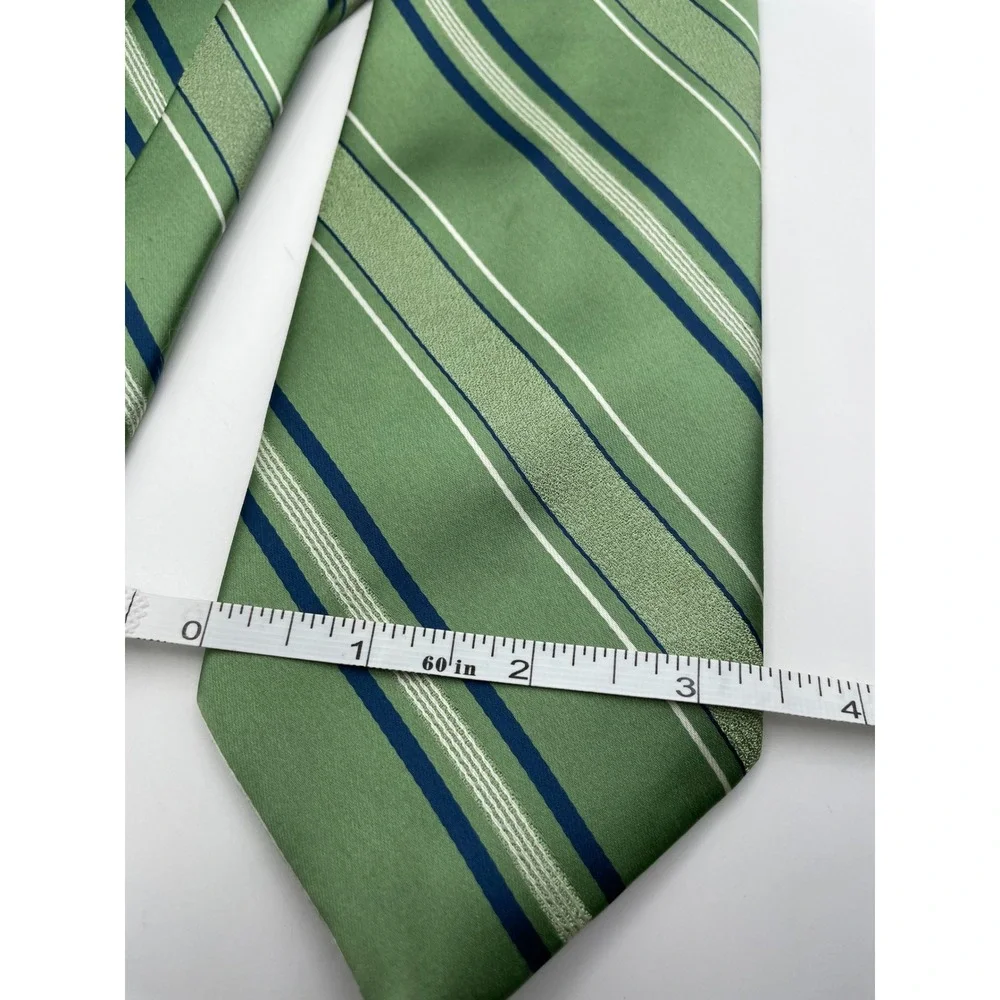 Haggar Mens Necktie Sage Green Navy Blue White Striped Polyester Classic Tie